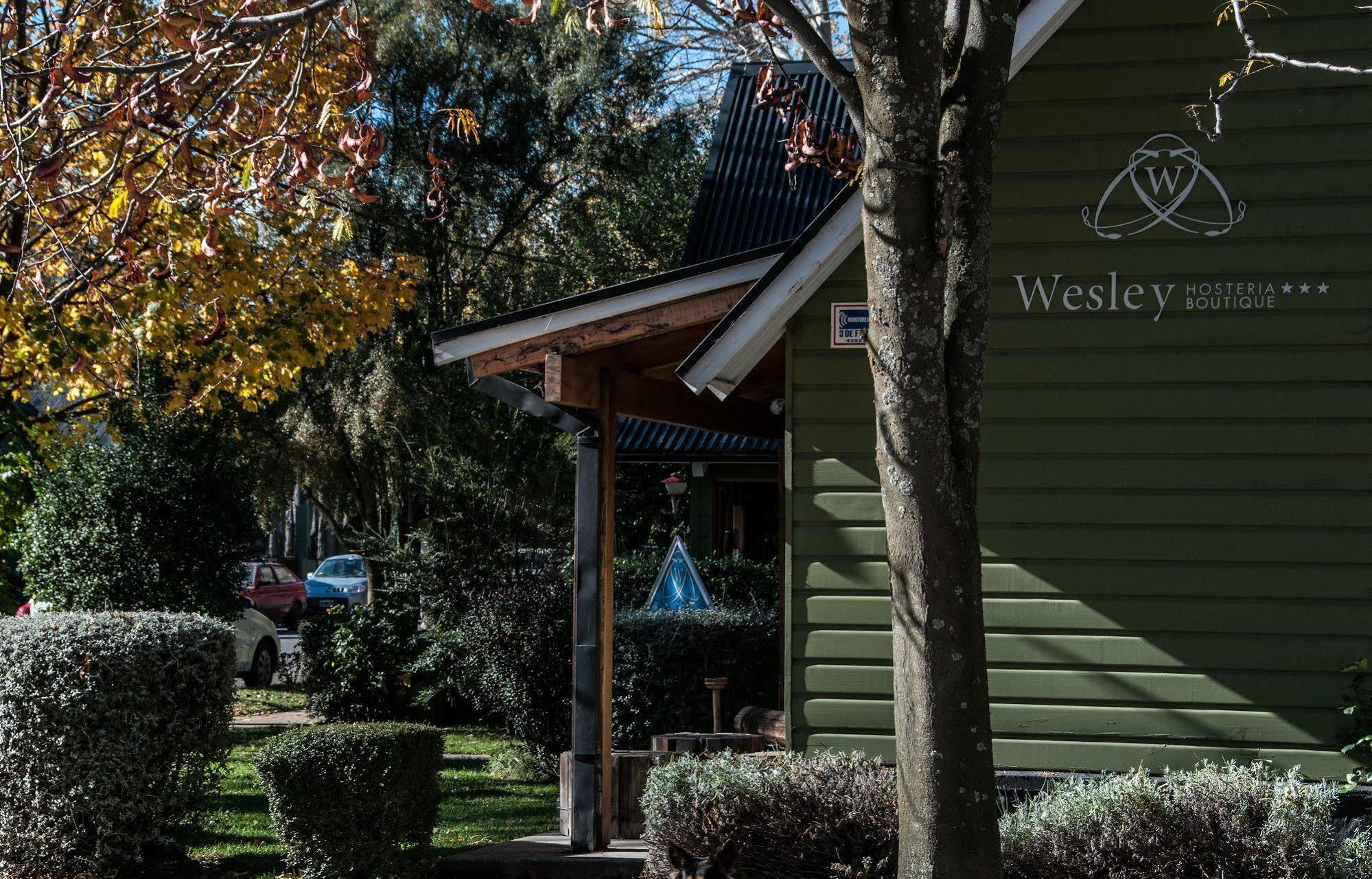 Wesley Hosteria Boutique San Martin de los Andes Exterior photo